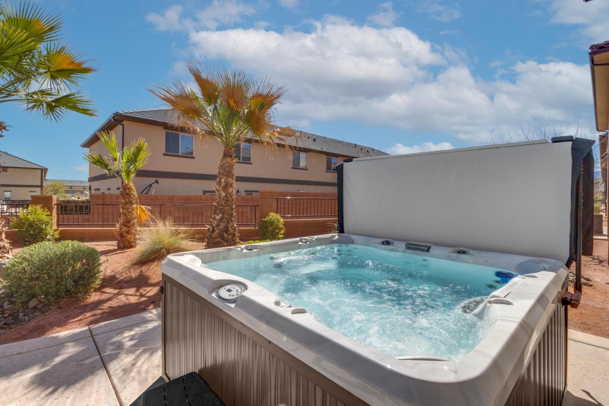 Pv 99 Private Hot Tub, Ping Pong Table, Xbox X Series And Resort Amenities Santa Clara Exteriör bild